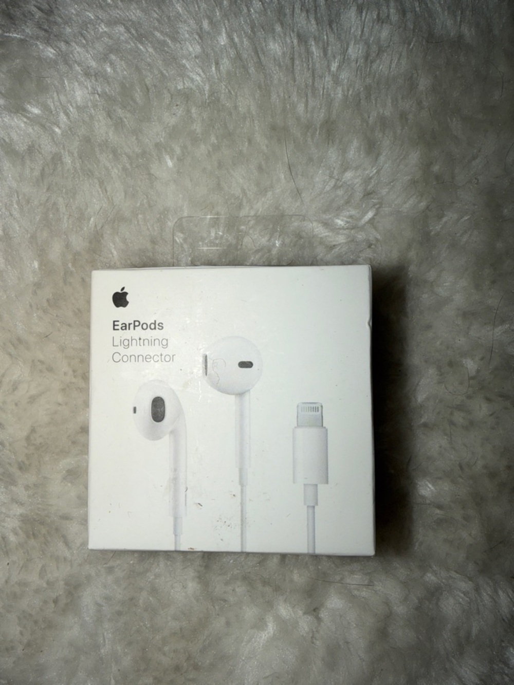 Apple White EarPods with Lightning Connector Pack